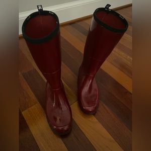 Dark red Kamik rain boots